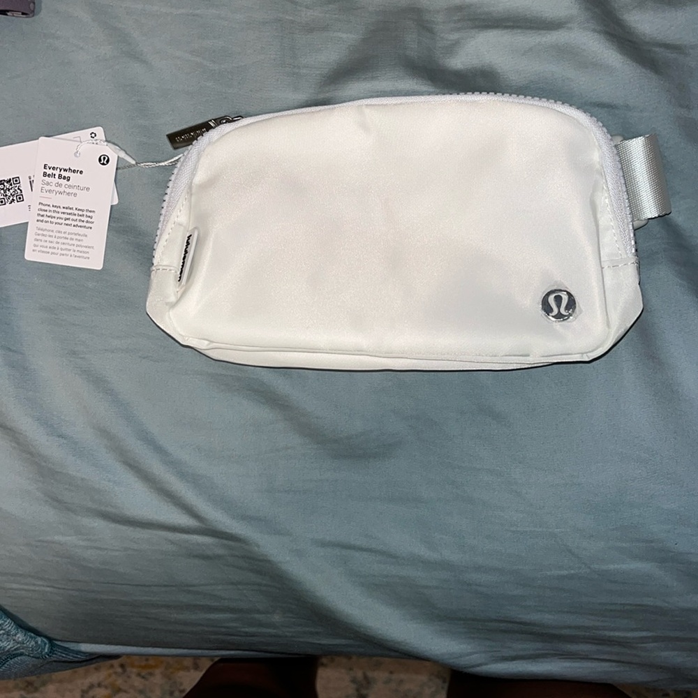 lululemon belt bag
